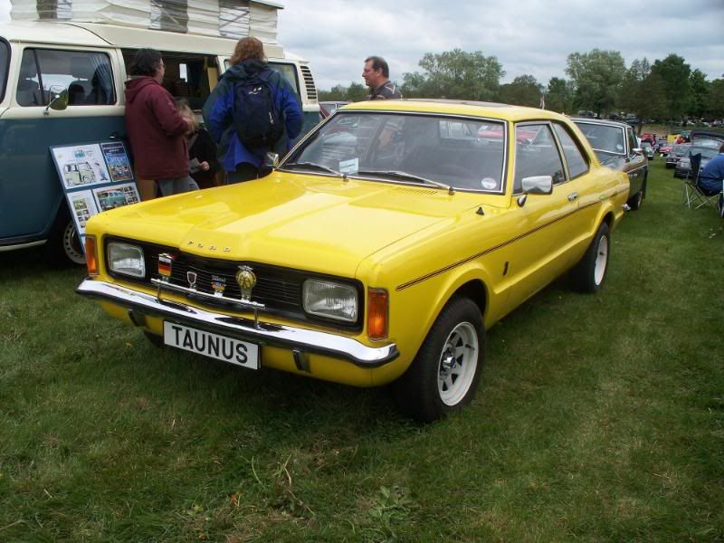 Cholmondeley Castle Classic Car Show Photos 10th May The Mk1 Golf Owners
