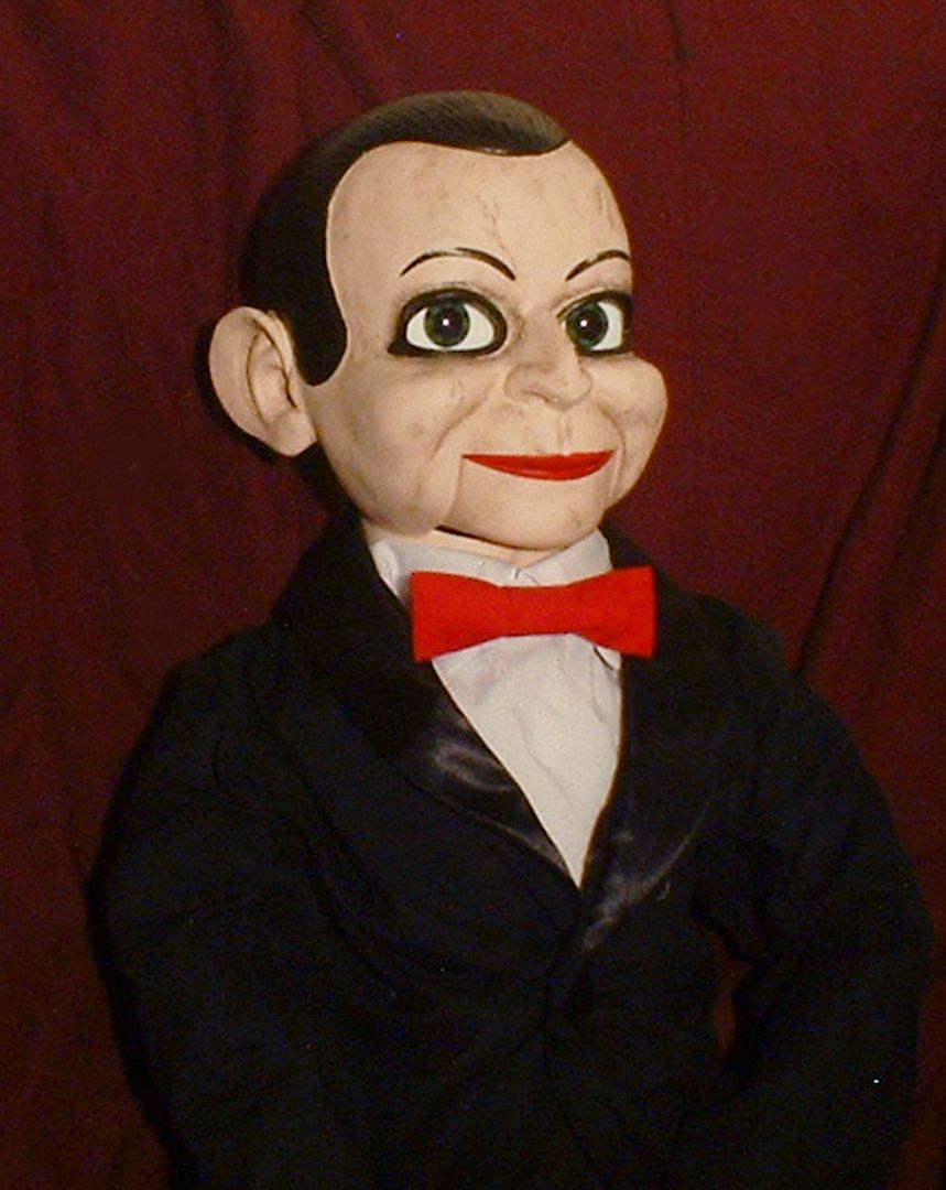 HAUNTED Ventriloquist Doll "EYES FOLLOW YOU" Puppet Dead Silence Billy