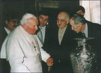 gulen-papa-01.jpg