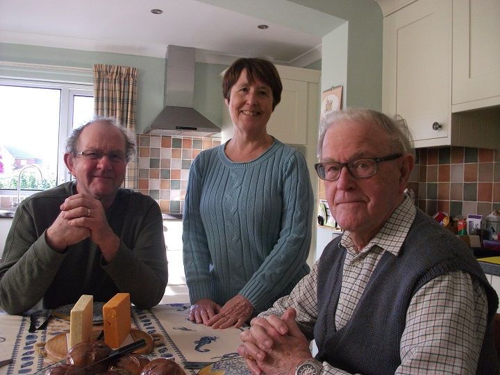  photo dadmumgrandad_zpsb5080f3a.jpg