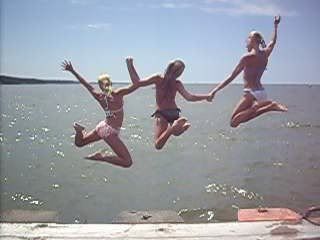 n644251206_190286_9830.jpg take the plunge! image by K-F-PHOTOS