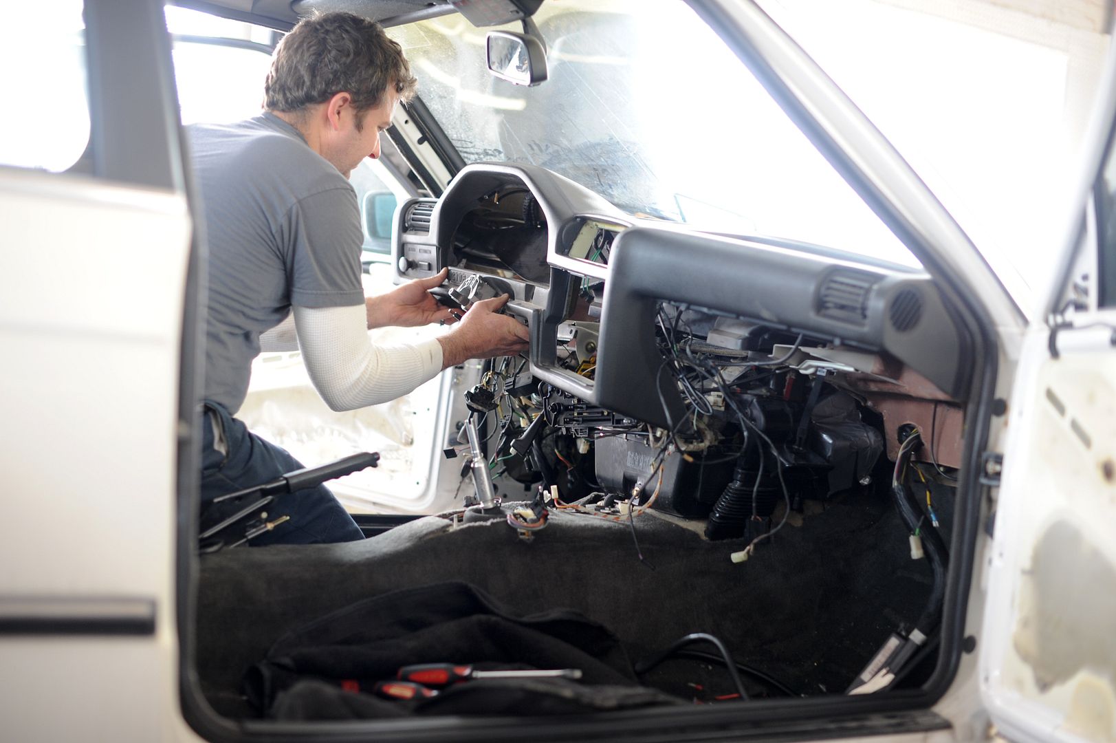 Reggies MotorWorks | Repairing BMW, Audi, Mercedes