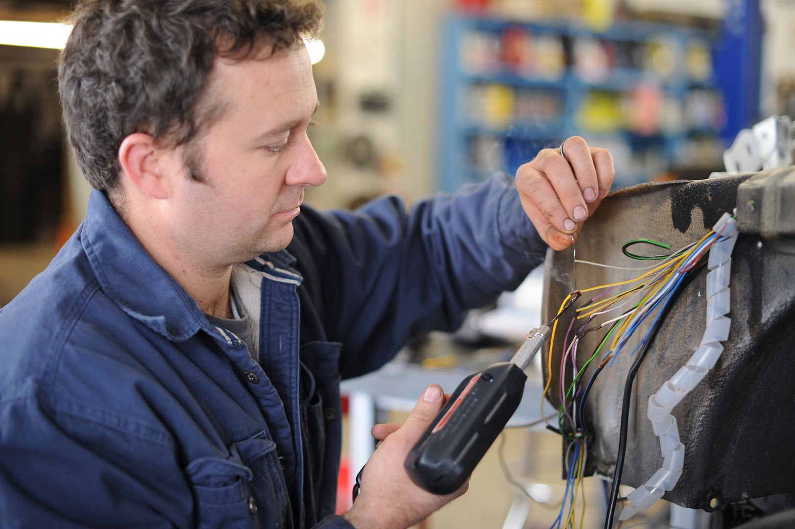 Reggies MotorWorks | Repairing BMW, Audi, Mercedes
