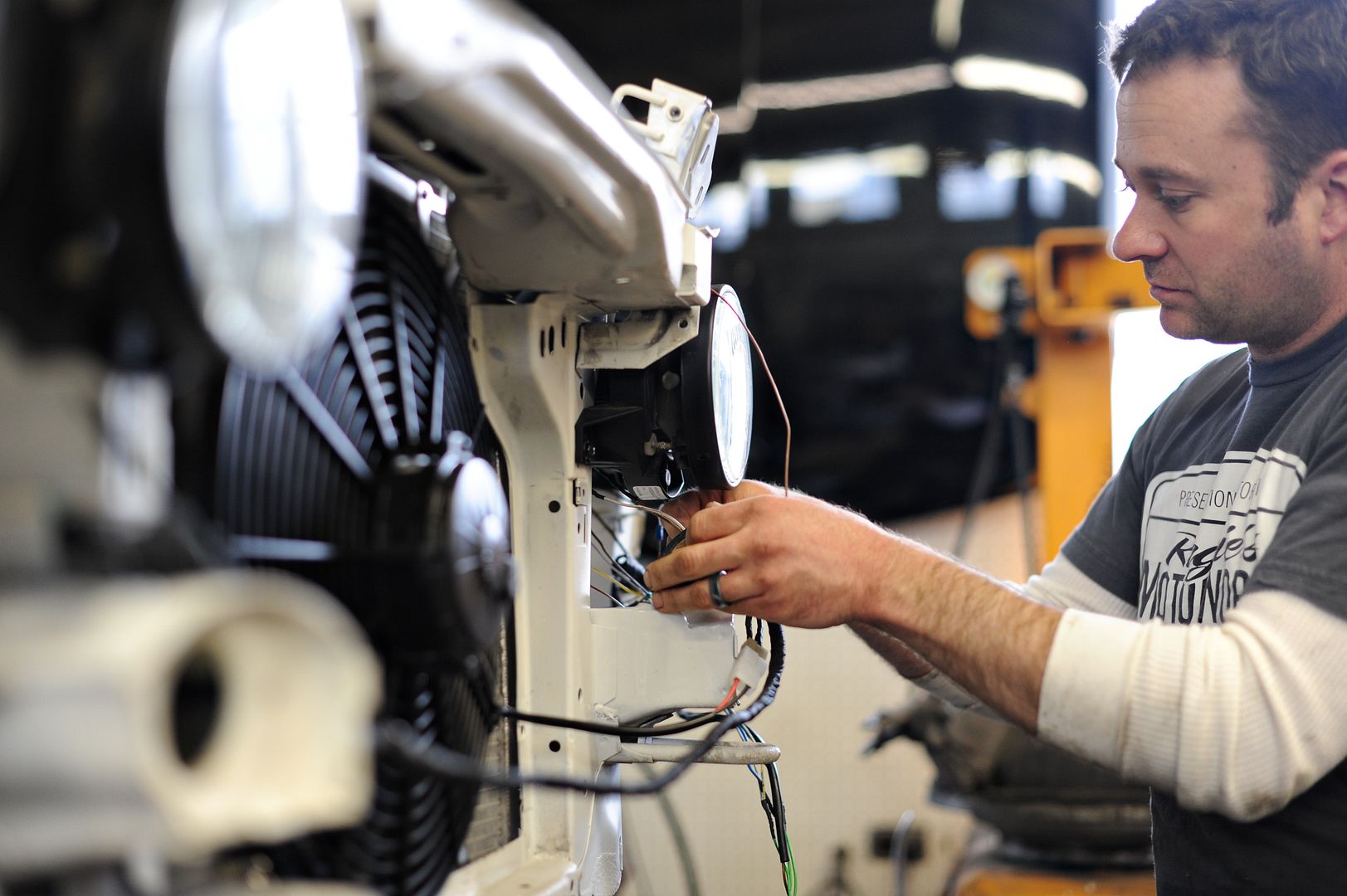 Reggies MotorWorks | Repairing BMW, Audi, Mercedes