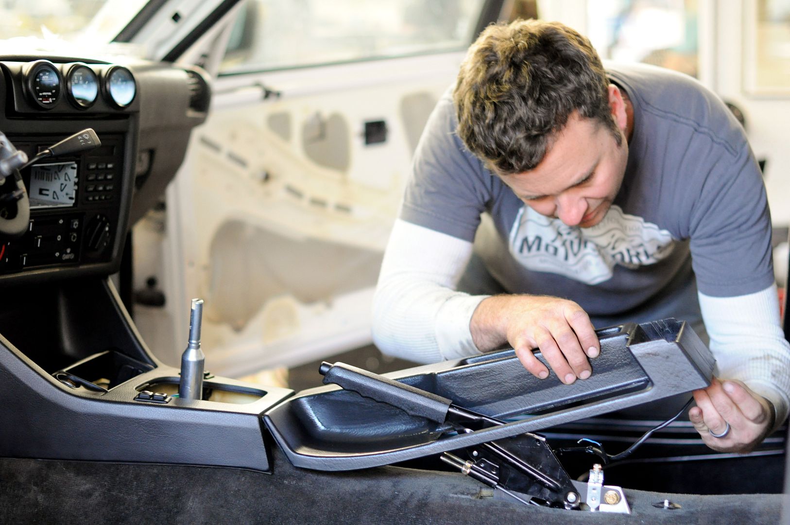 Reggies MotorWorks | Repairing BMW, Audi, Mercedes
