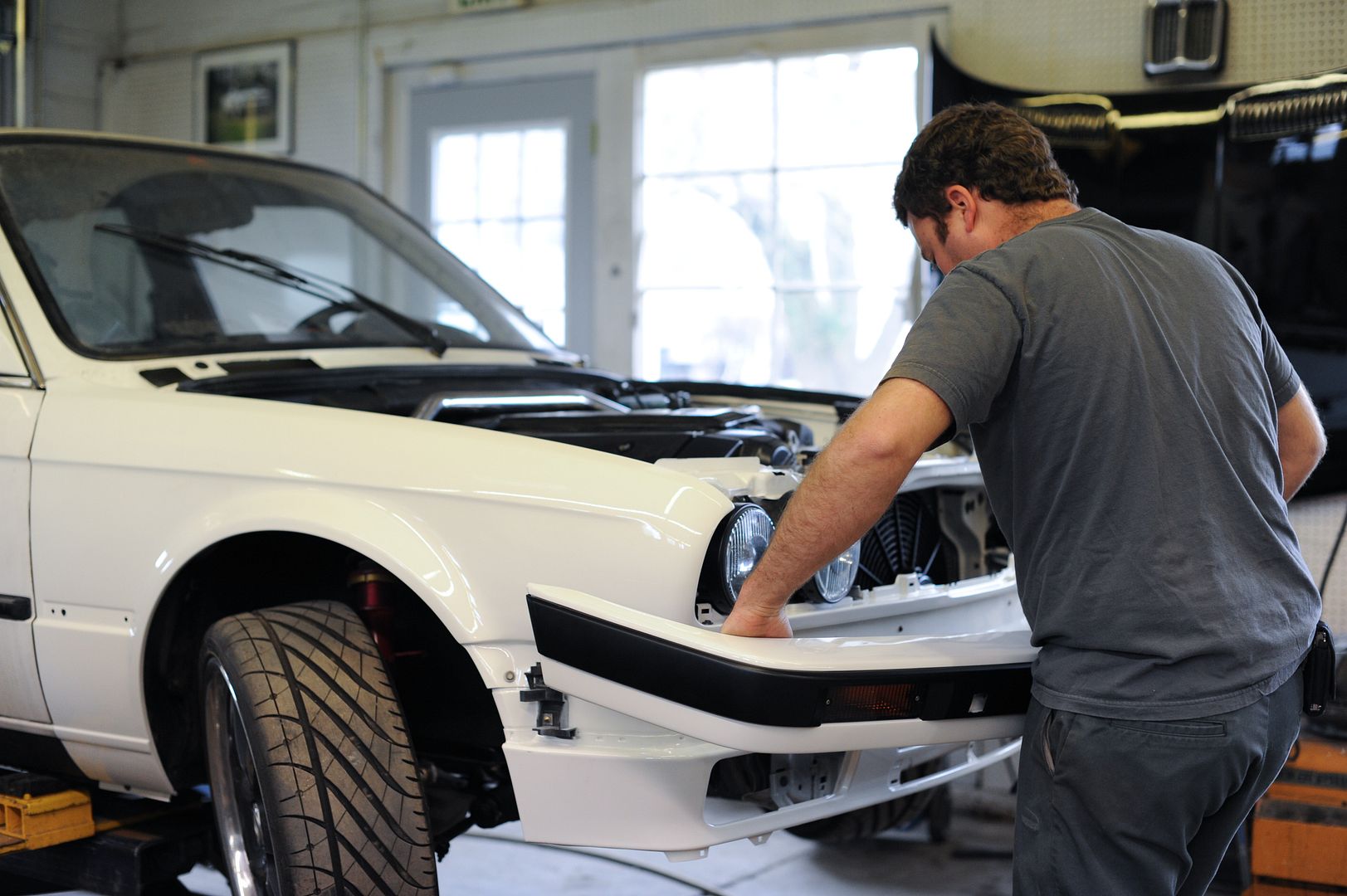 Reggies MotorWorks | Repairing BMW, Audi, Mercedes