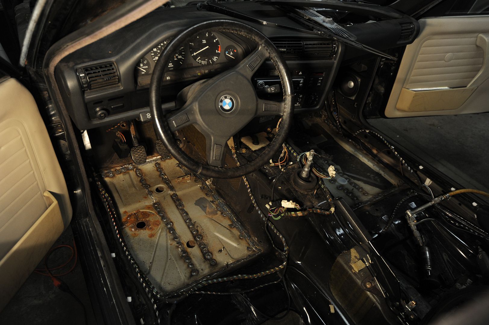 Reggies MotorWorks | Repairing BMW, Audi, Mercedes