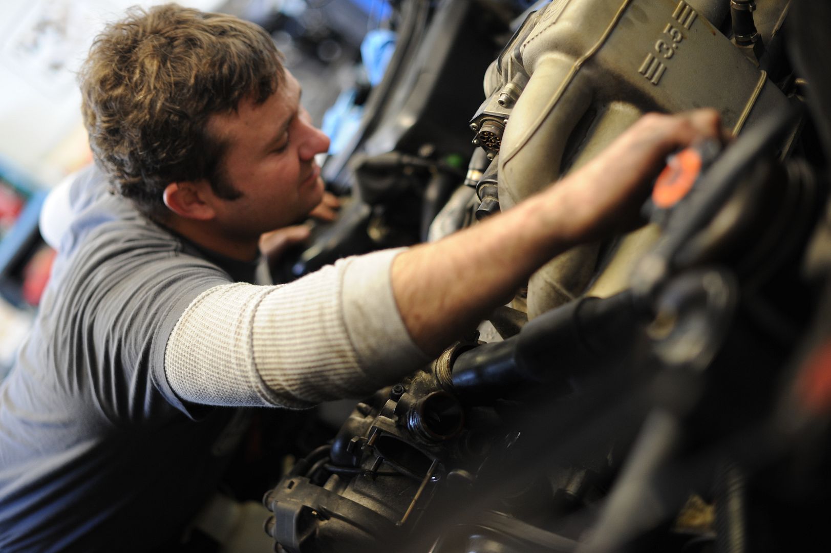 Reggies MotorWorks | Repairing BMW, Audi, Mercedes