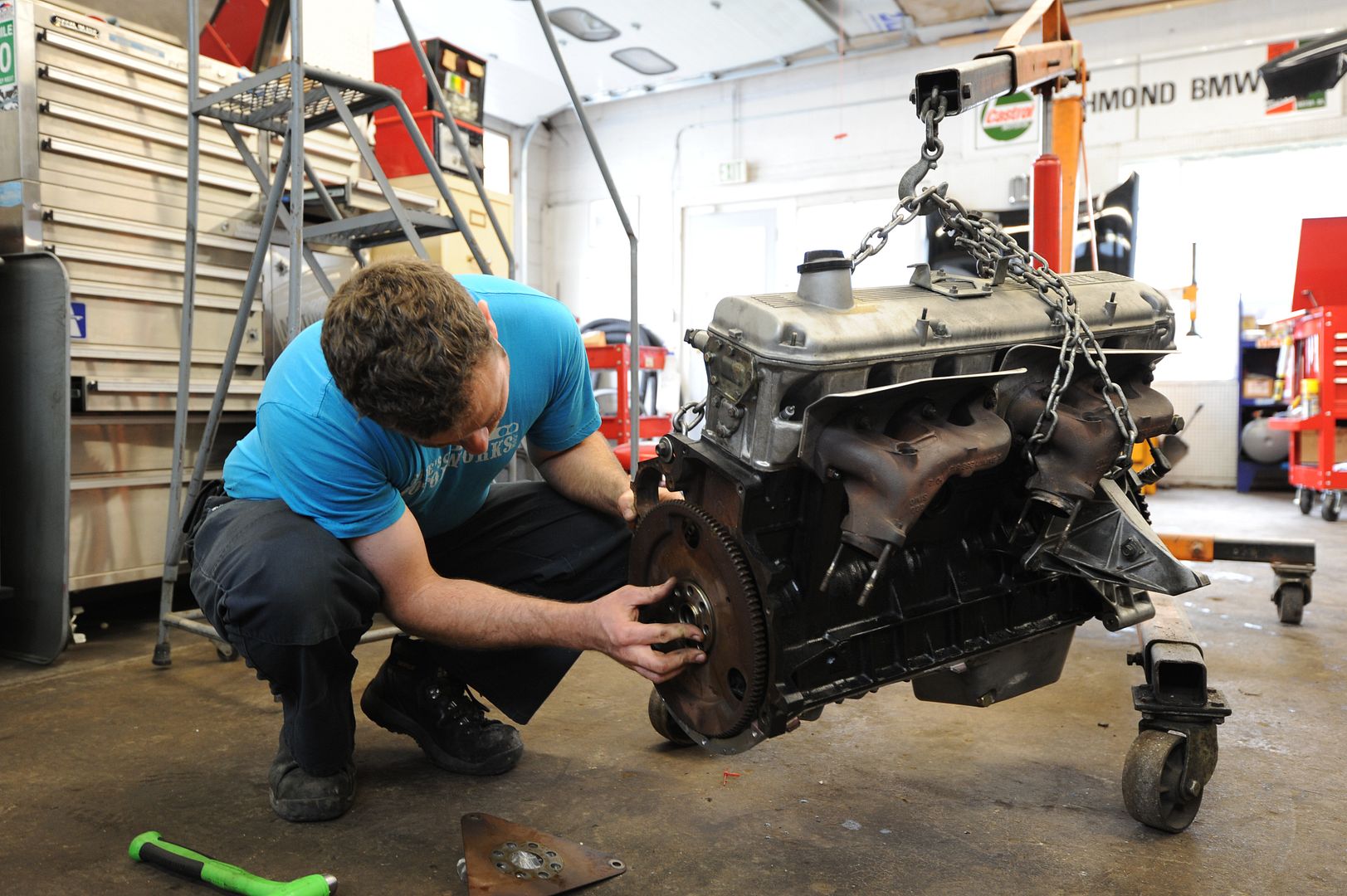 Reggies MotorWorks | Repairing BMW, Audi, Mercedes
