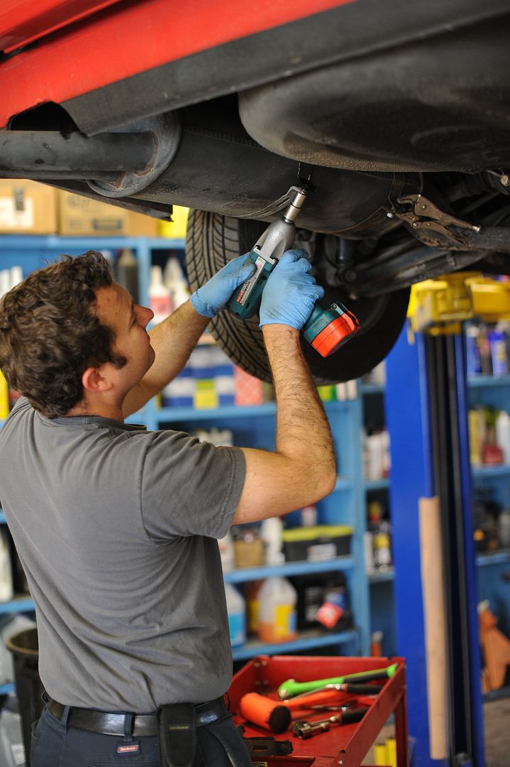 Reggies MotorWorks | Repairing BMW, Audi, Mercedes
