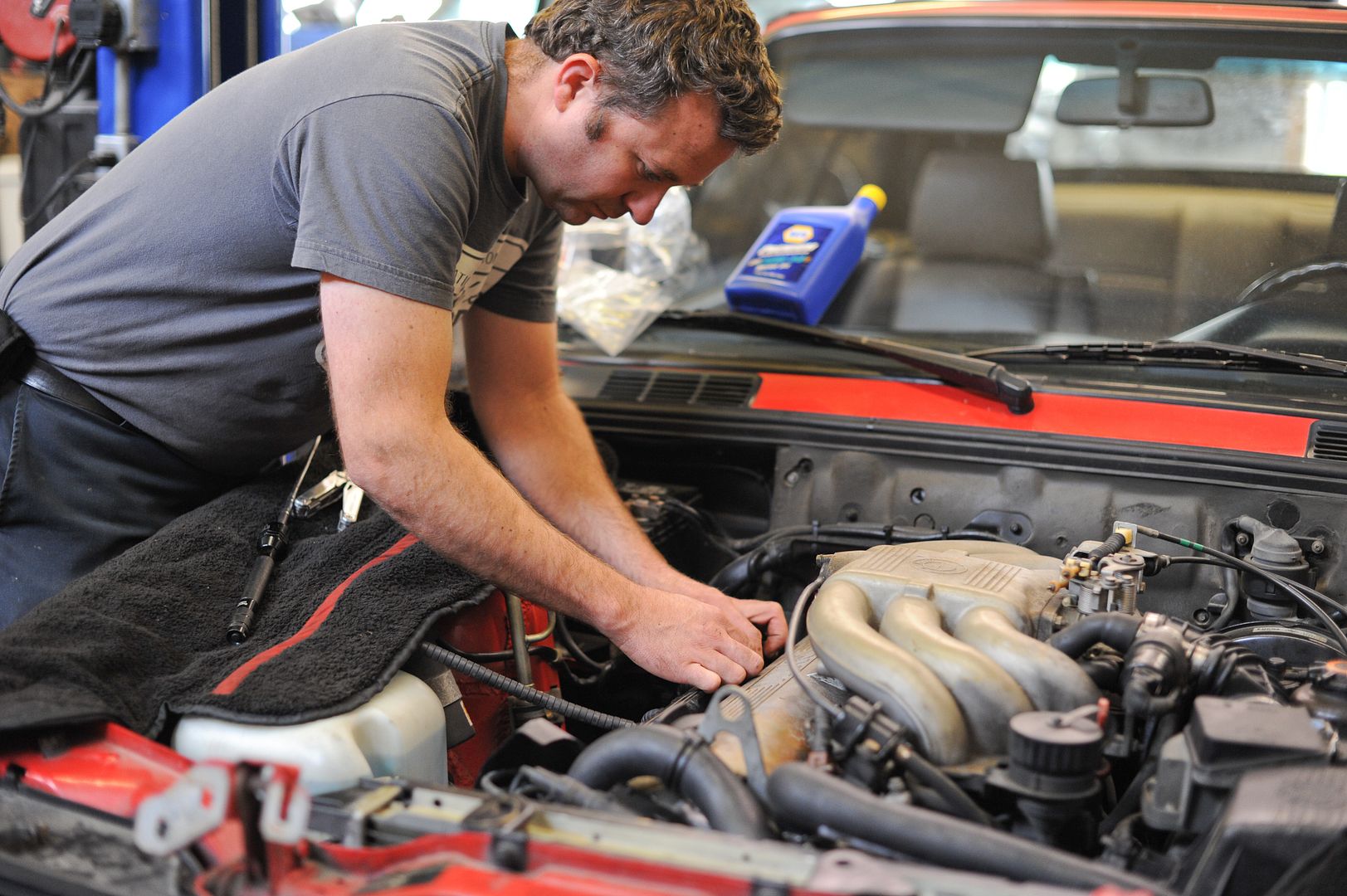Reggies MotorWorks | Repairing BMW, Audi, Mercedes