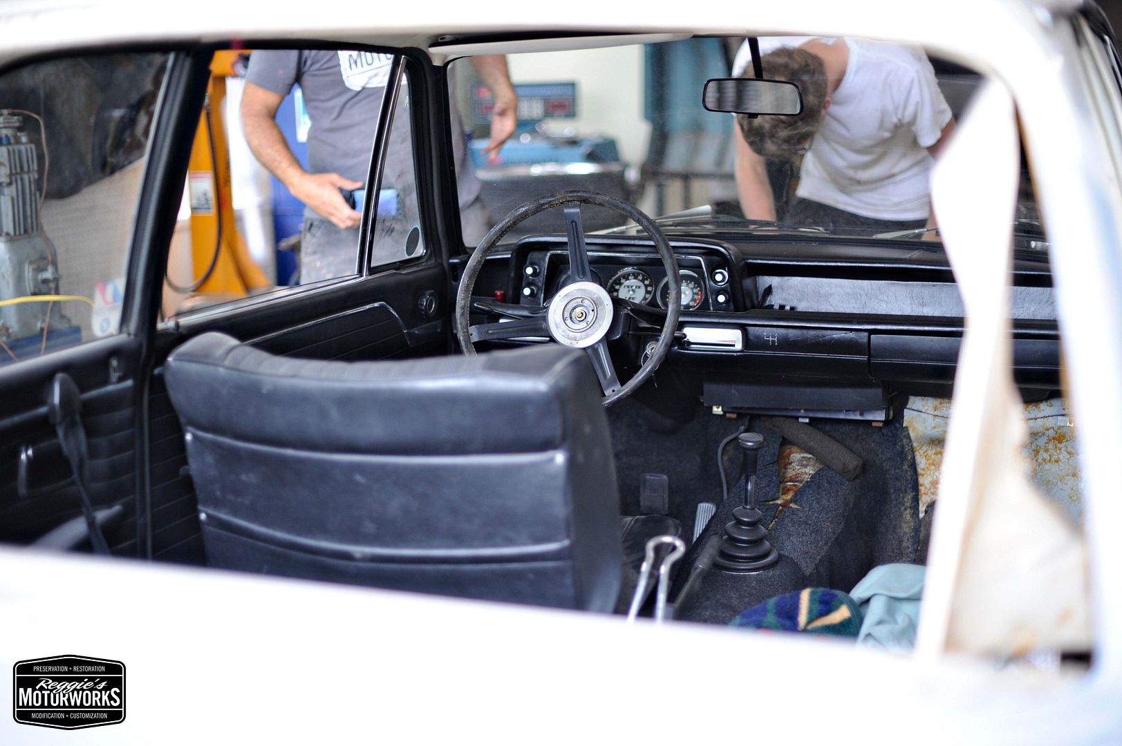 Reggies MotorWorks | Repairing BMW, Audi, Mercedes