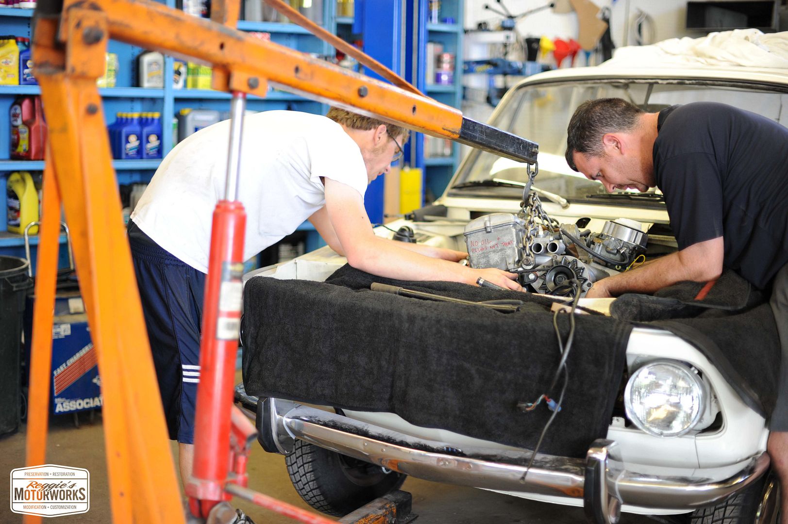 Reggies MotorWorks | Repairing BMW, Audi, Mercedes