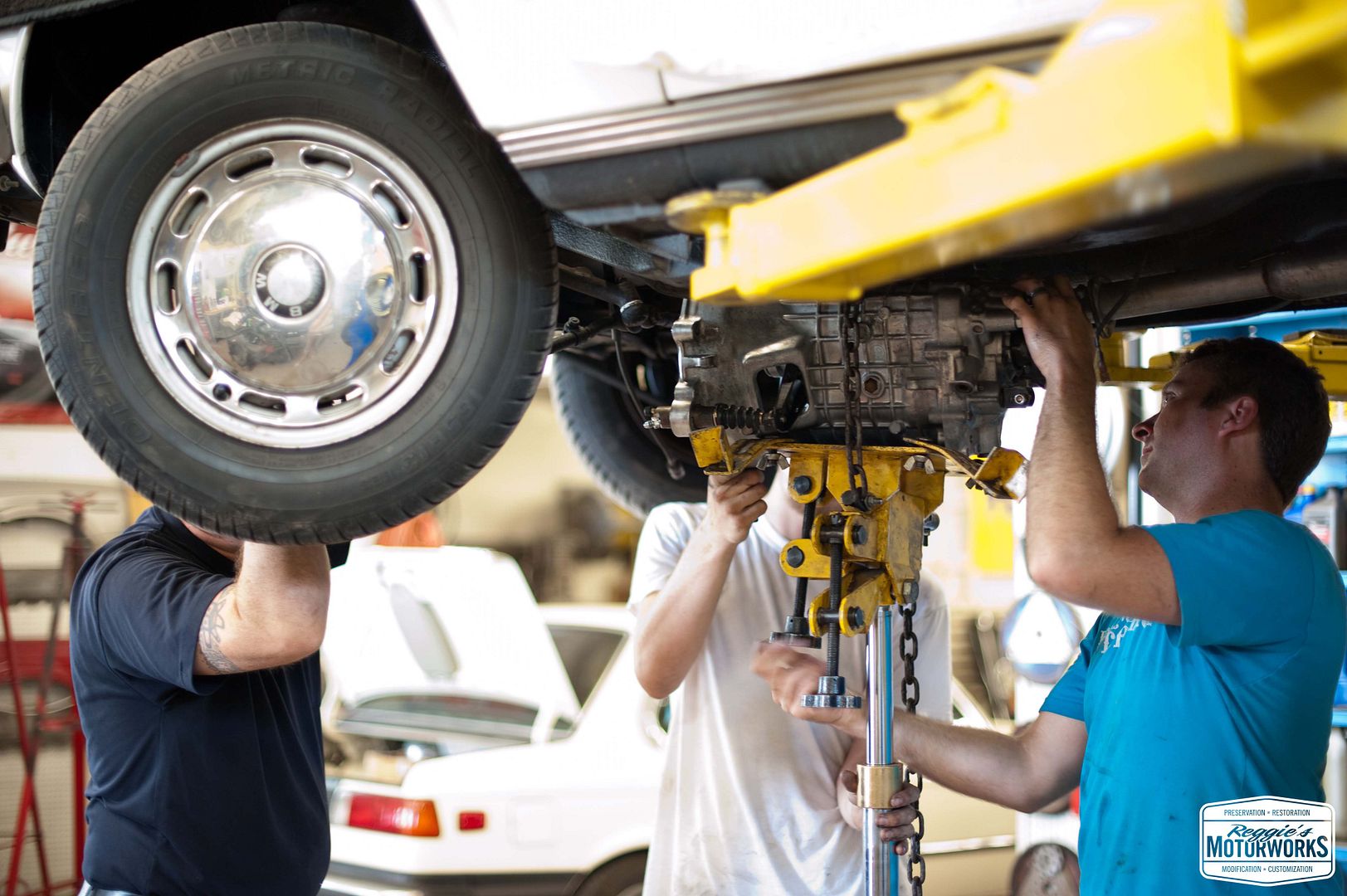 Reggies MotorWorks | Repairing BMW, Audi, Mercedes