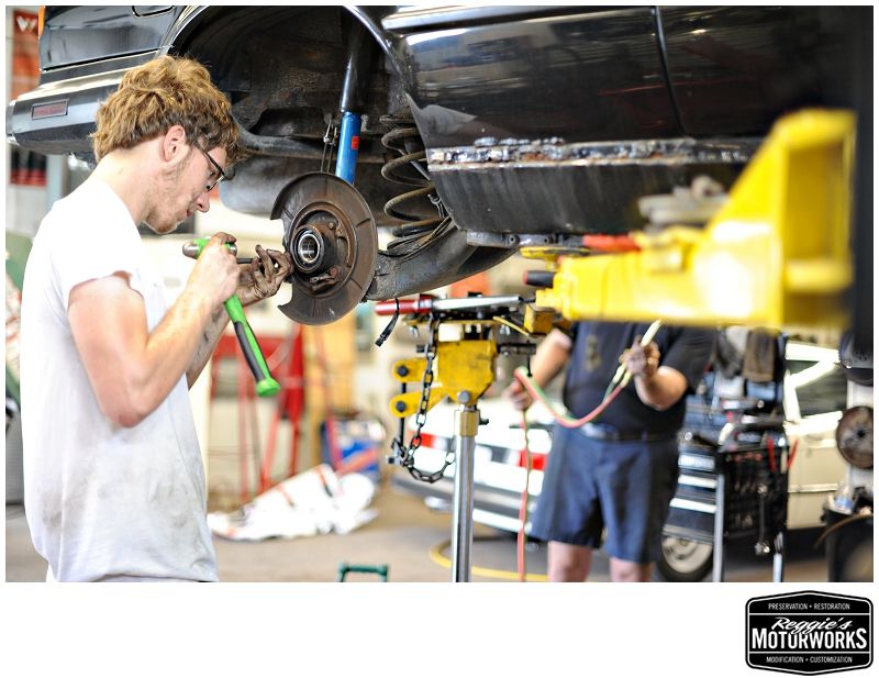 Reggies MotorWorks | Repairing BMW, Audi, Mercedes